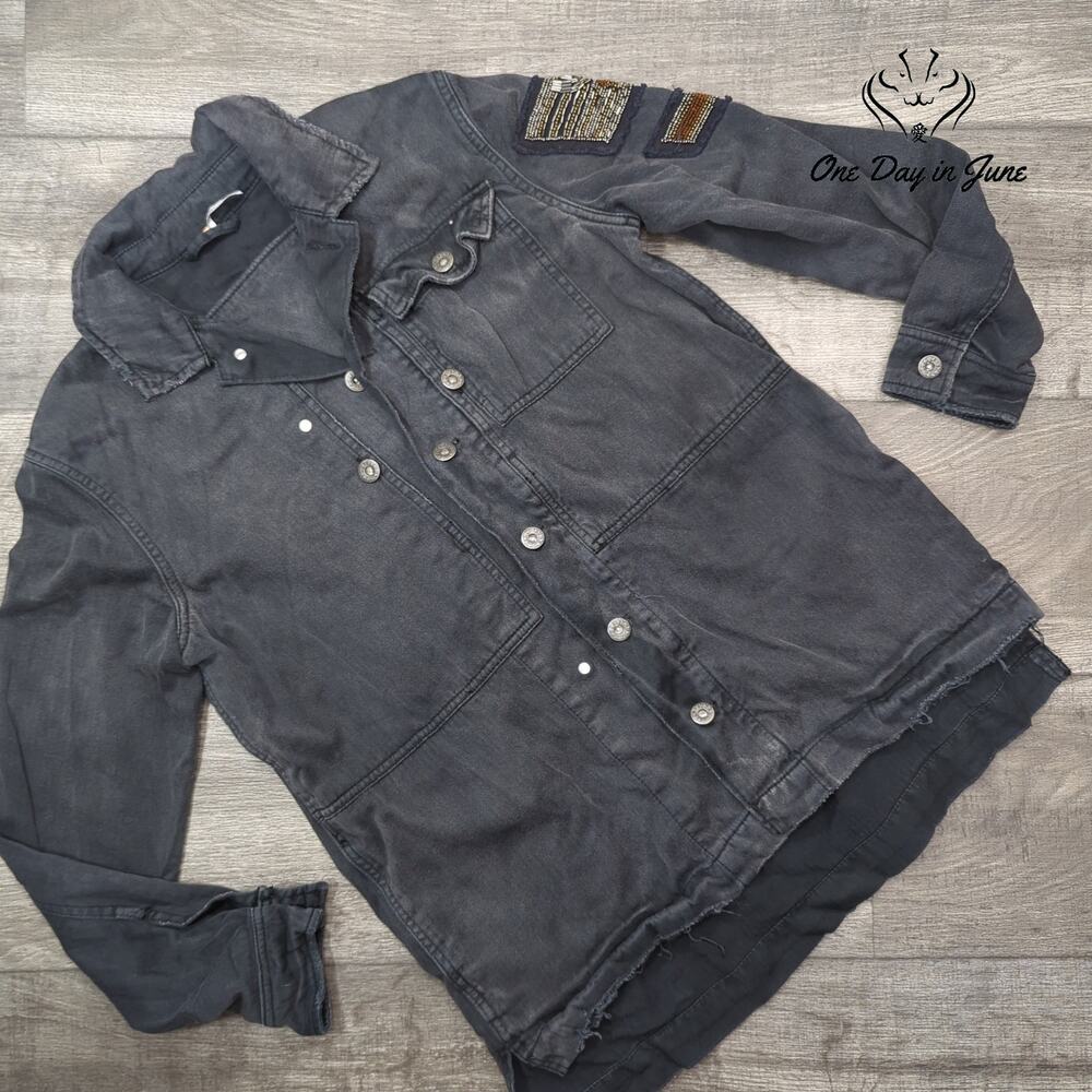 Free People Distressed Denim Jacket Size XS